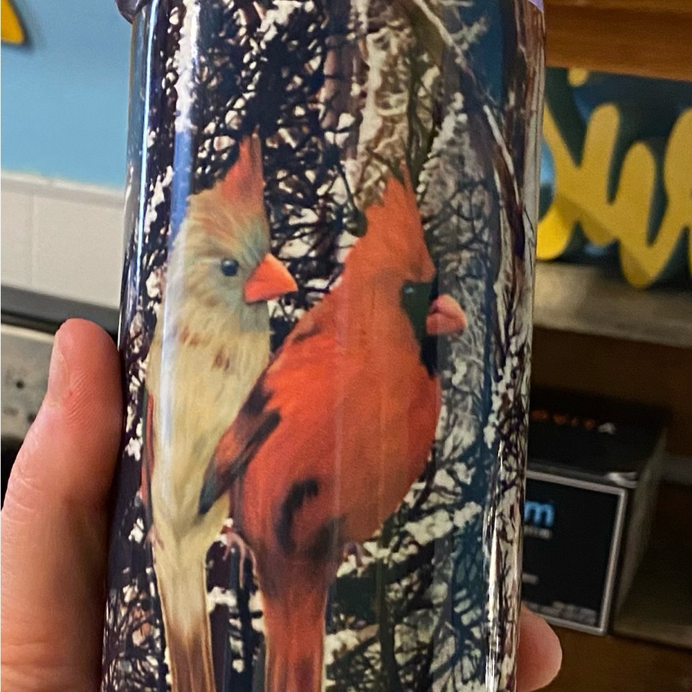 Red bird cup